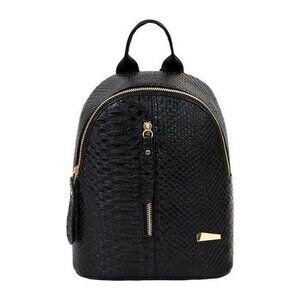 Faux Leather Backpack Small Women's Backpack Made of High-Quality Faux Leather